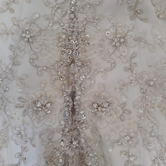 swarovski CRYSTAL STRAPLESS BALLGOWN WEDDING DRESS - Picture 2 of 6